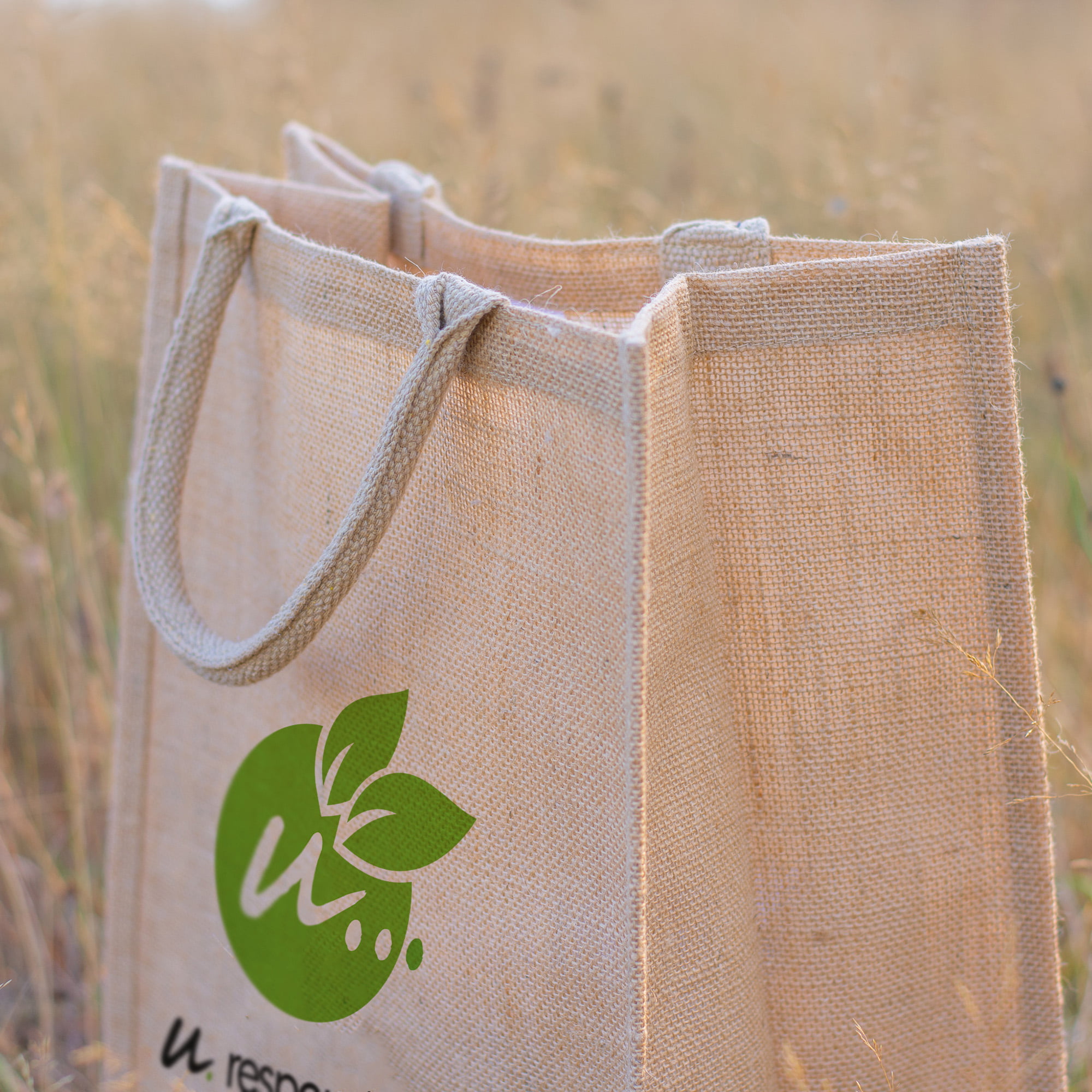 Shopper in iuta | 240gr| H43 x 34 x 20 cm | Stampa fino a 3 colori