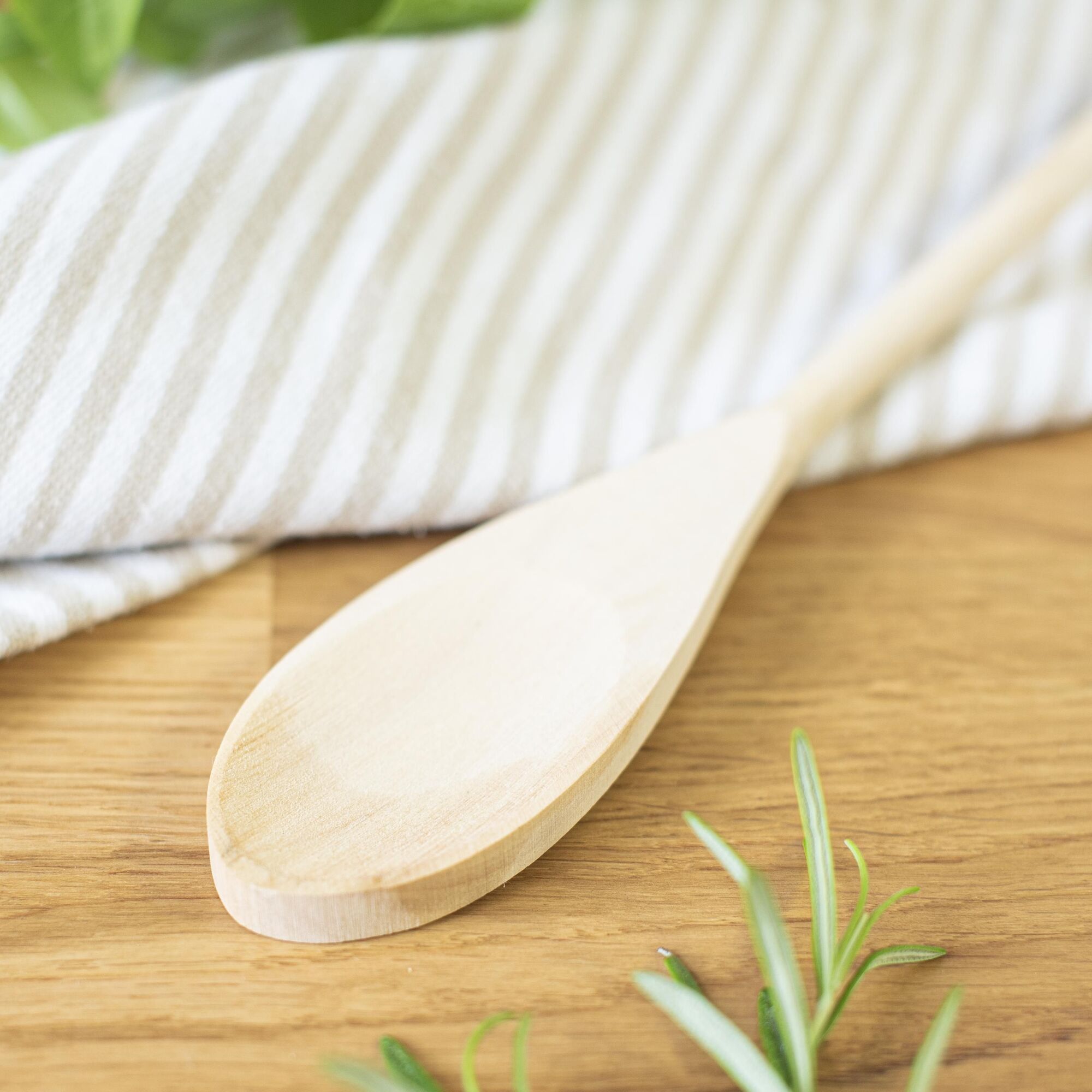 Cuillère de Cuisine – Bois | 30,2 cm | Légère | Finition Naturelle | Ergonomique