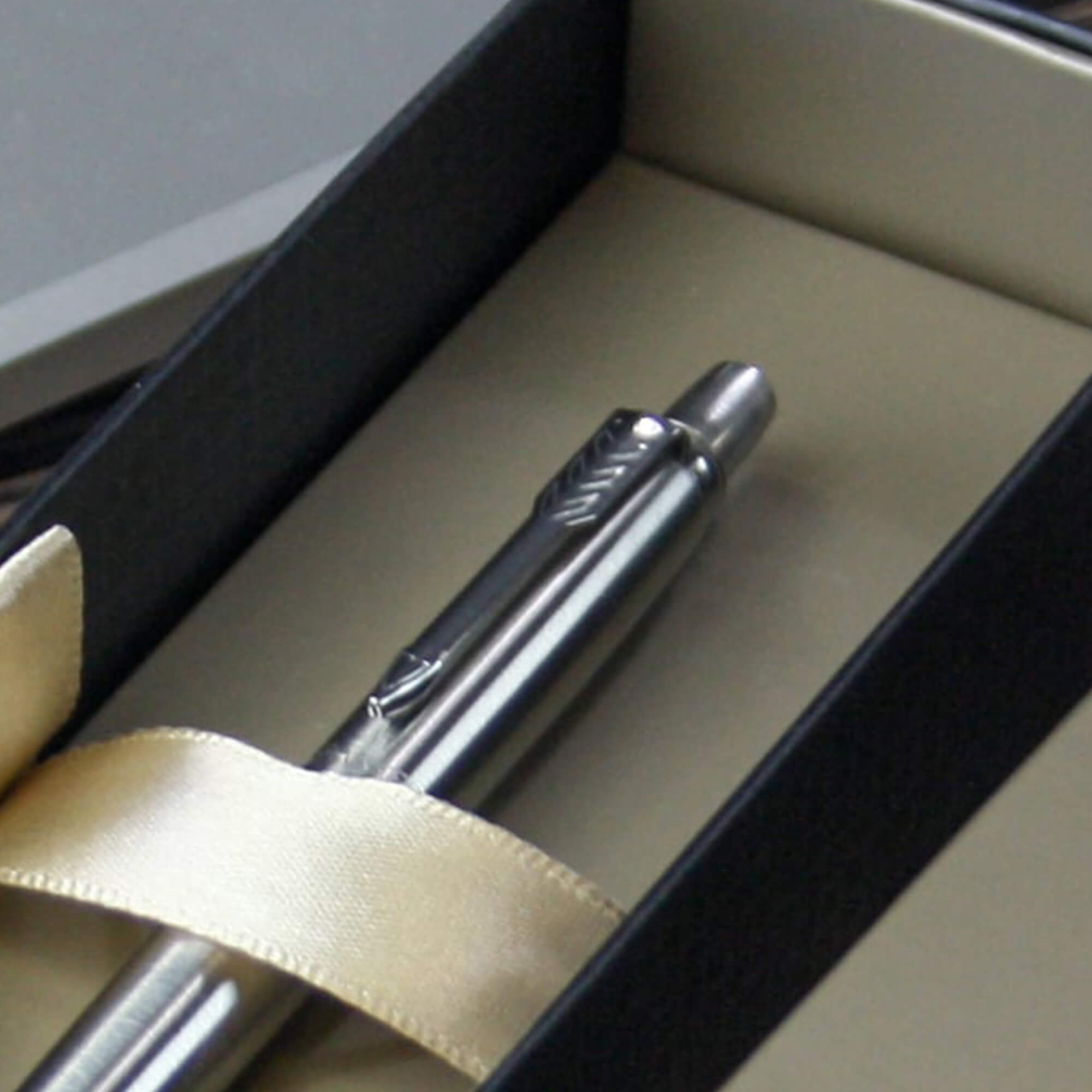 Jotter balpen - Steel | Parker | Roestvrij staal | Tot 4 kleuren bedrukking & Gravure