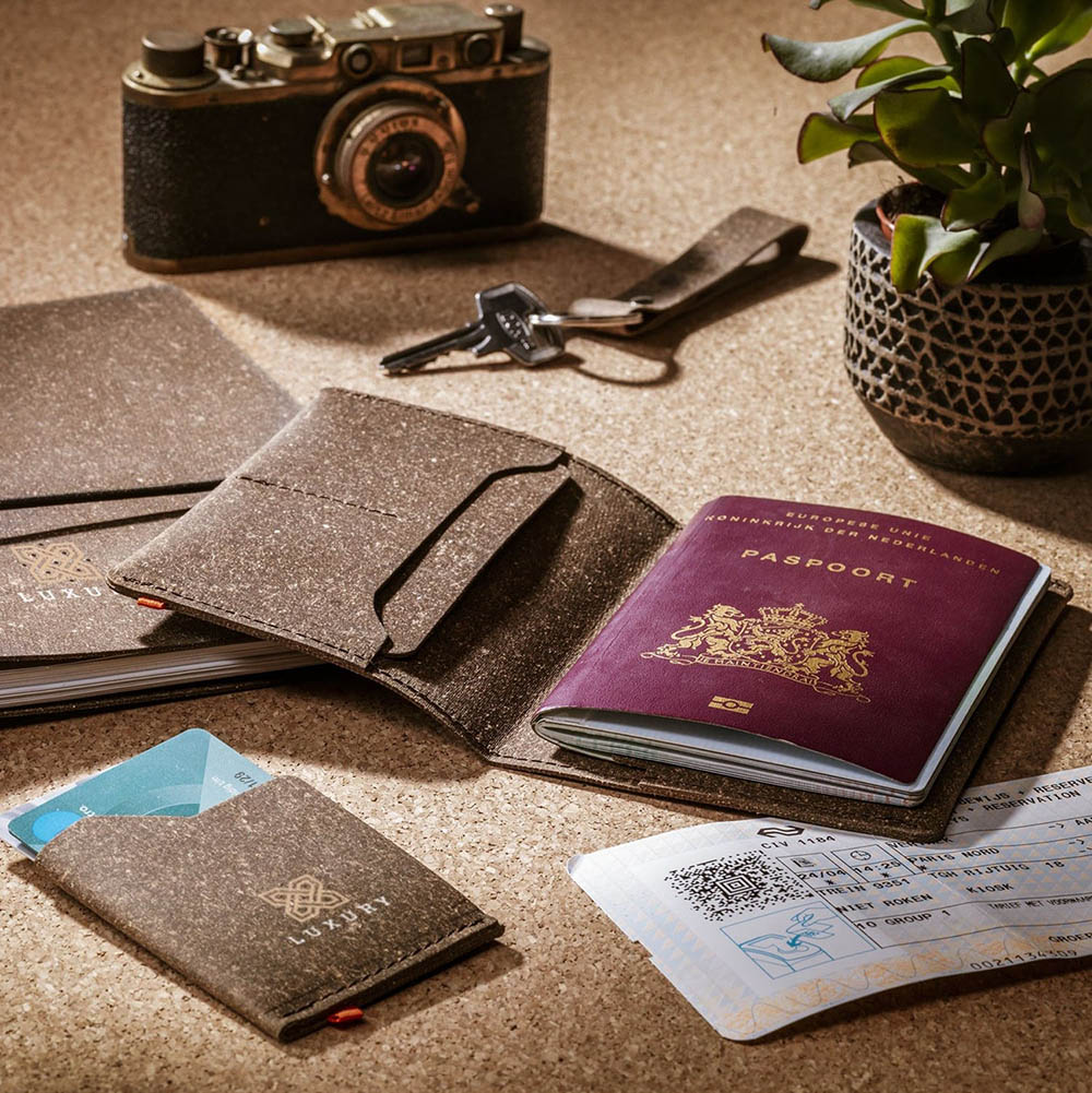 Porte-cartes | Cuir recyclé | Fabriqué en Hollande | Impression jusqu'à 4 couleurs