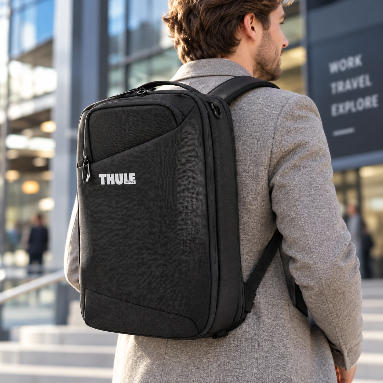Thule Accent rugzak – 17L | Omvormbaar tot aktetas | Laptopvak 15,6" | Gerecycled | Afneembare schouderriem