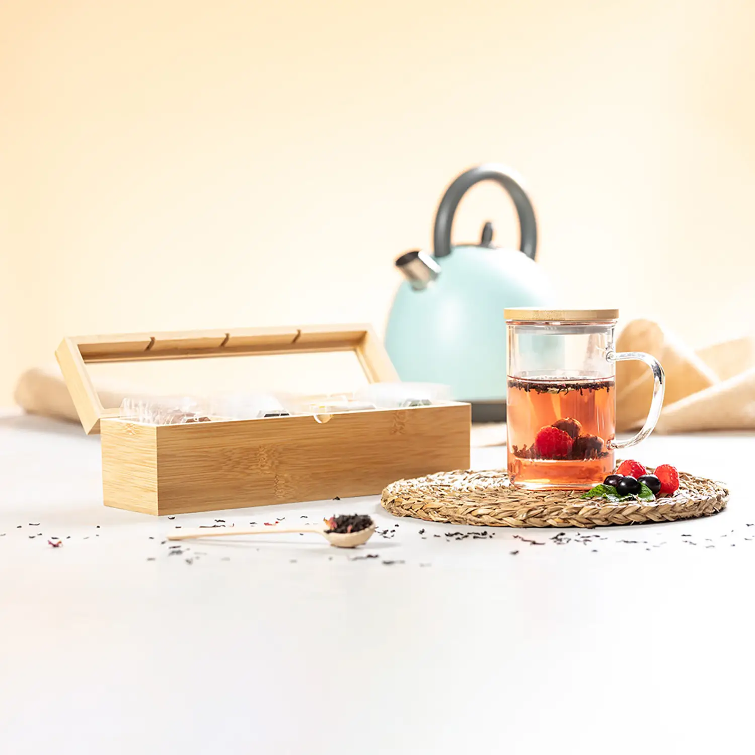 Tasse à thé en verre avec infuseur – 450 ml | Couvercle bambou | Réutilisable | Pratique