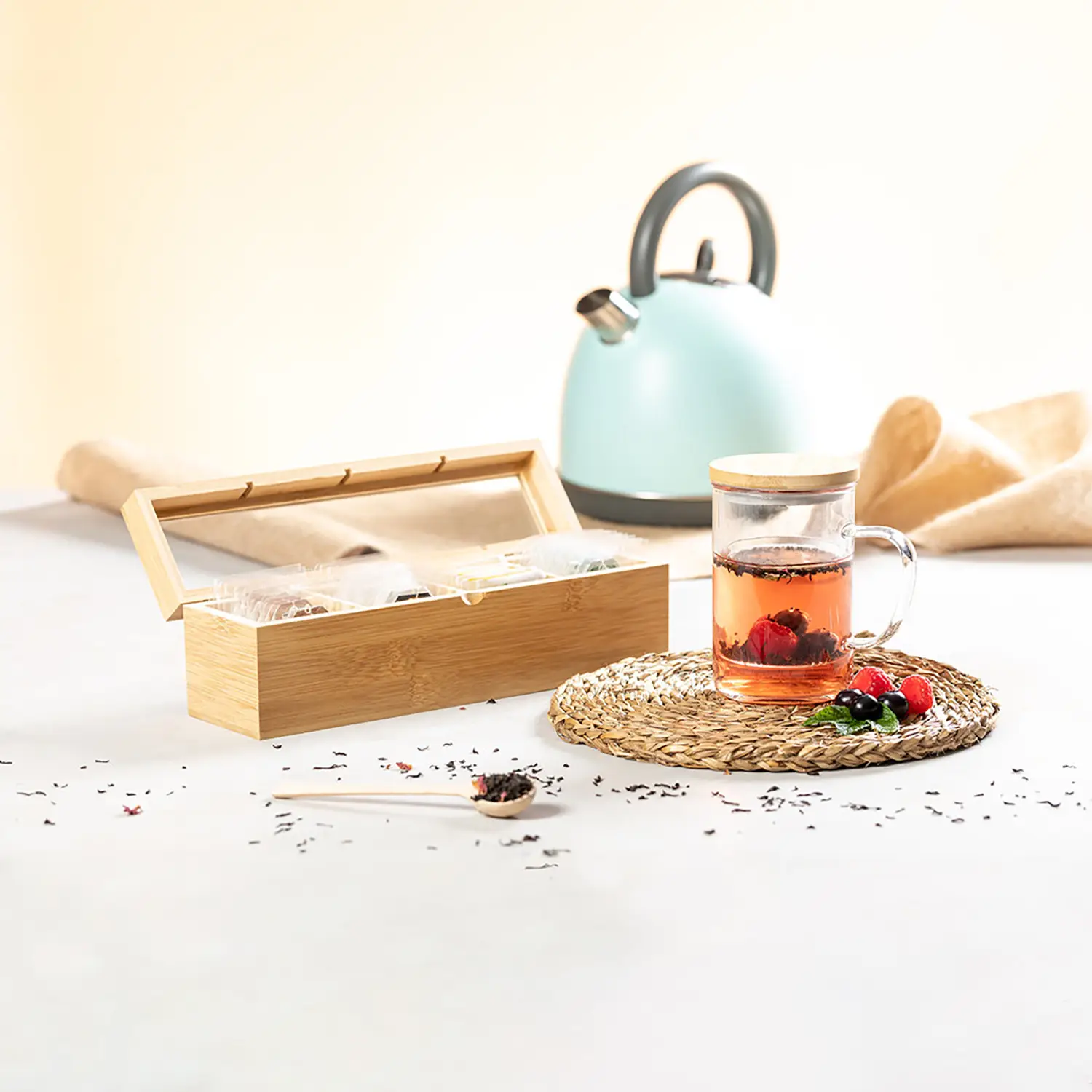 Tasse à thé en verre avec infuseur – 450 ml | Couvercle bambou | Réutilisable | Pratique