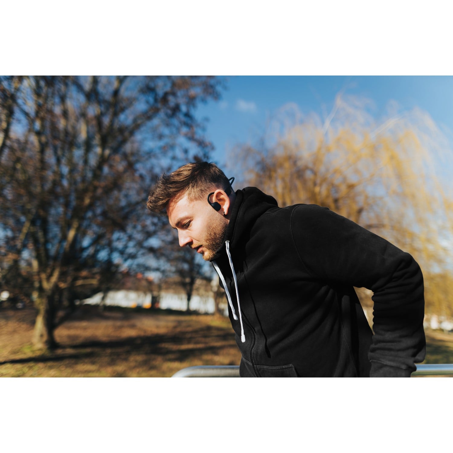 Casque sans fil open-ear – Bluetooth 5.3 | 10 h d'autonomie | IPX4 | Plastique recyclé