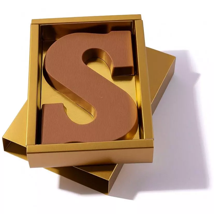 Chocoladeletter S – 200 g | Melk Puur of Wit | Sinterklaas | Vensterdoosje