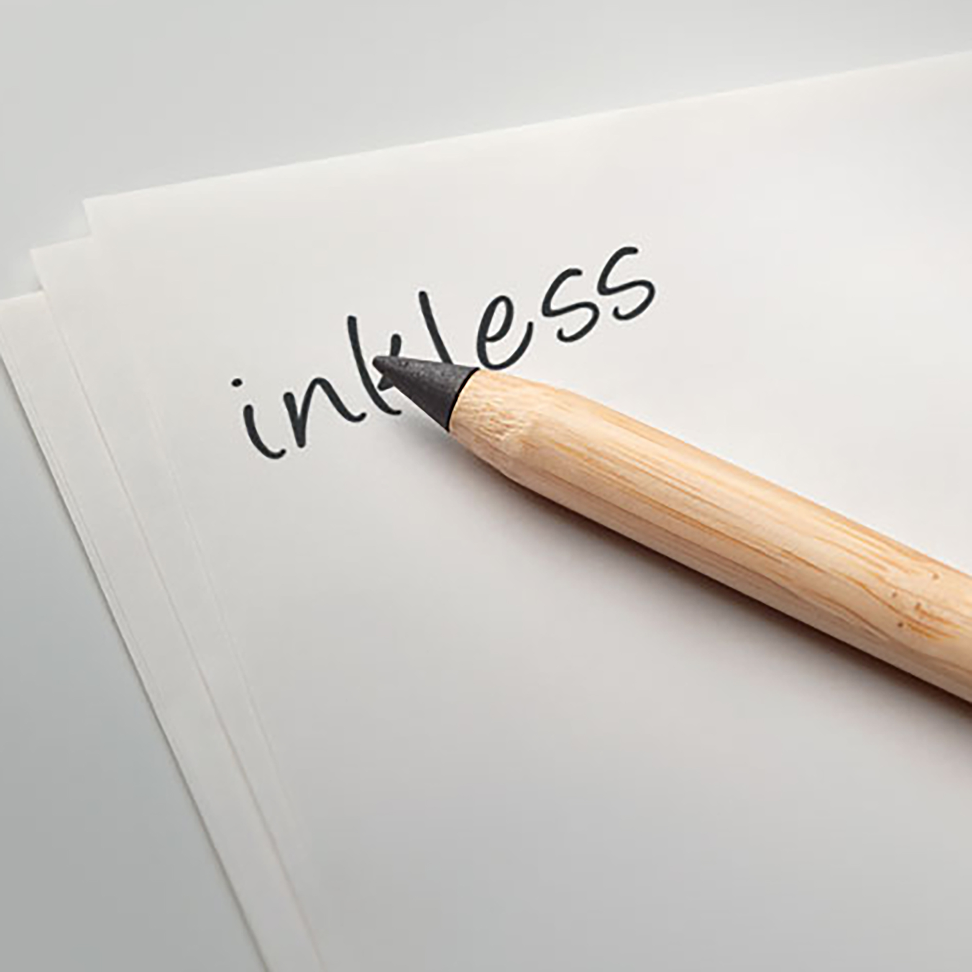 Stylo sans encre | Bambou | Capuchon en papier | Gravure et impression